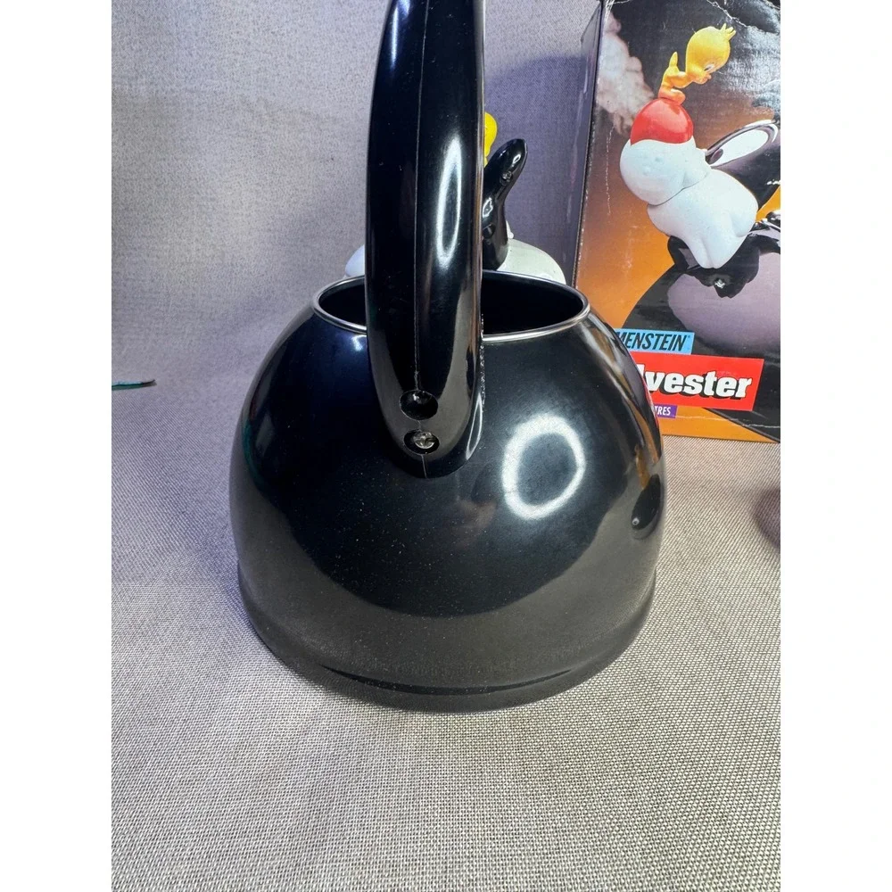 VTG 1994 Kamenstein Looney Tunes Sylvester Tweety Whistling Tea Kettle in Box 3L